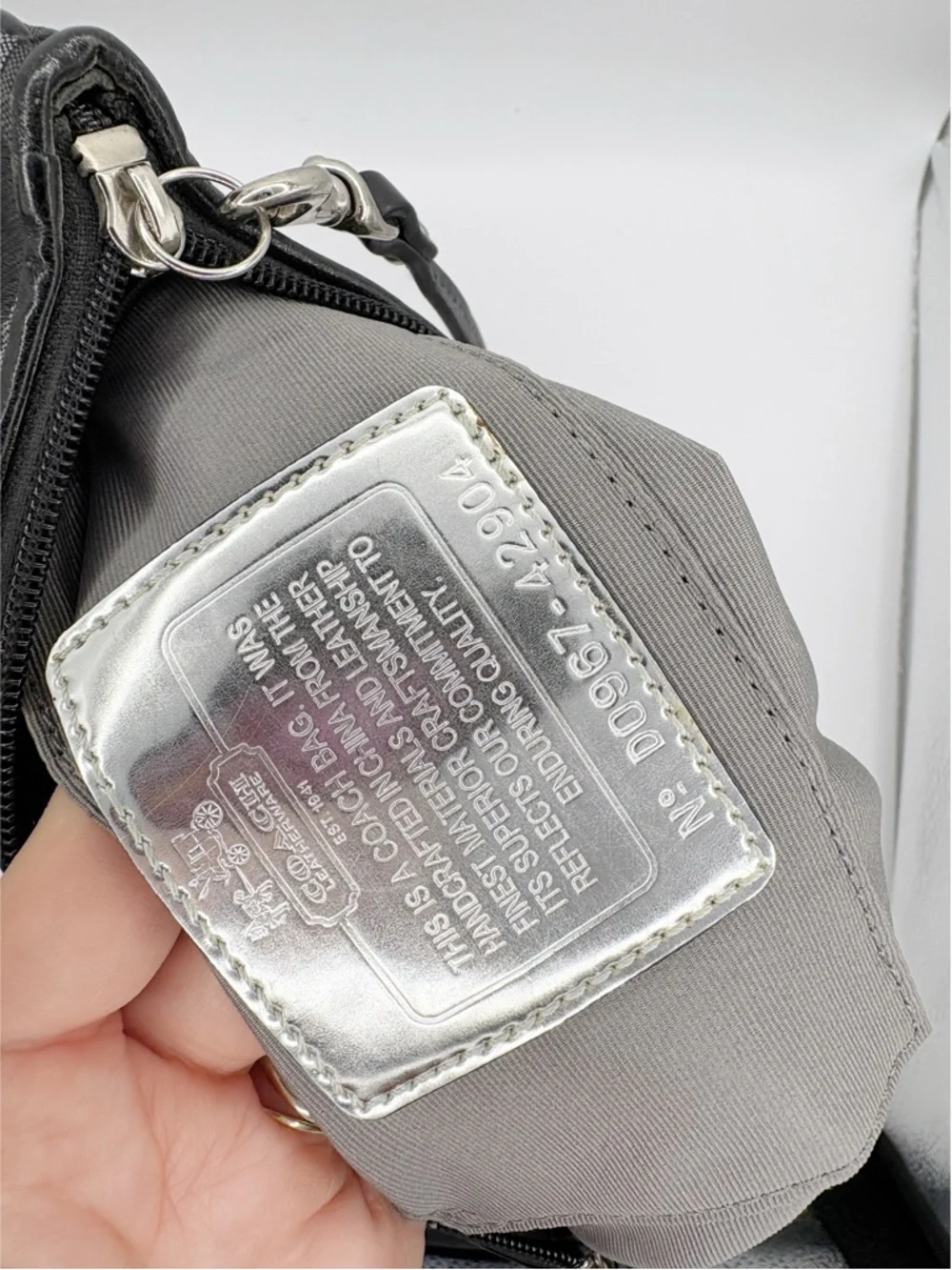 Coach‎ Authentic Madison Satin Fabric Op Art Signature Wristlet